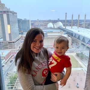 Meet your Posher, Nicole